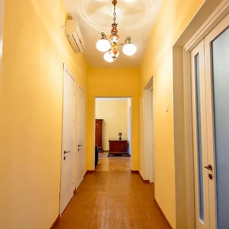 Gio'S Apartment Tbilisi Exterior photo
